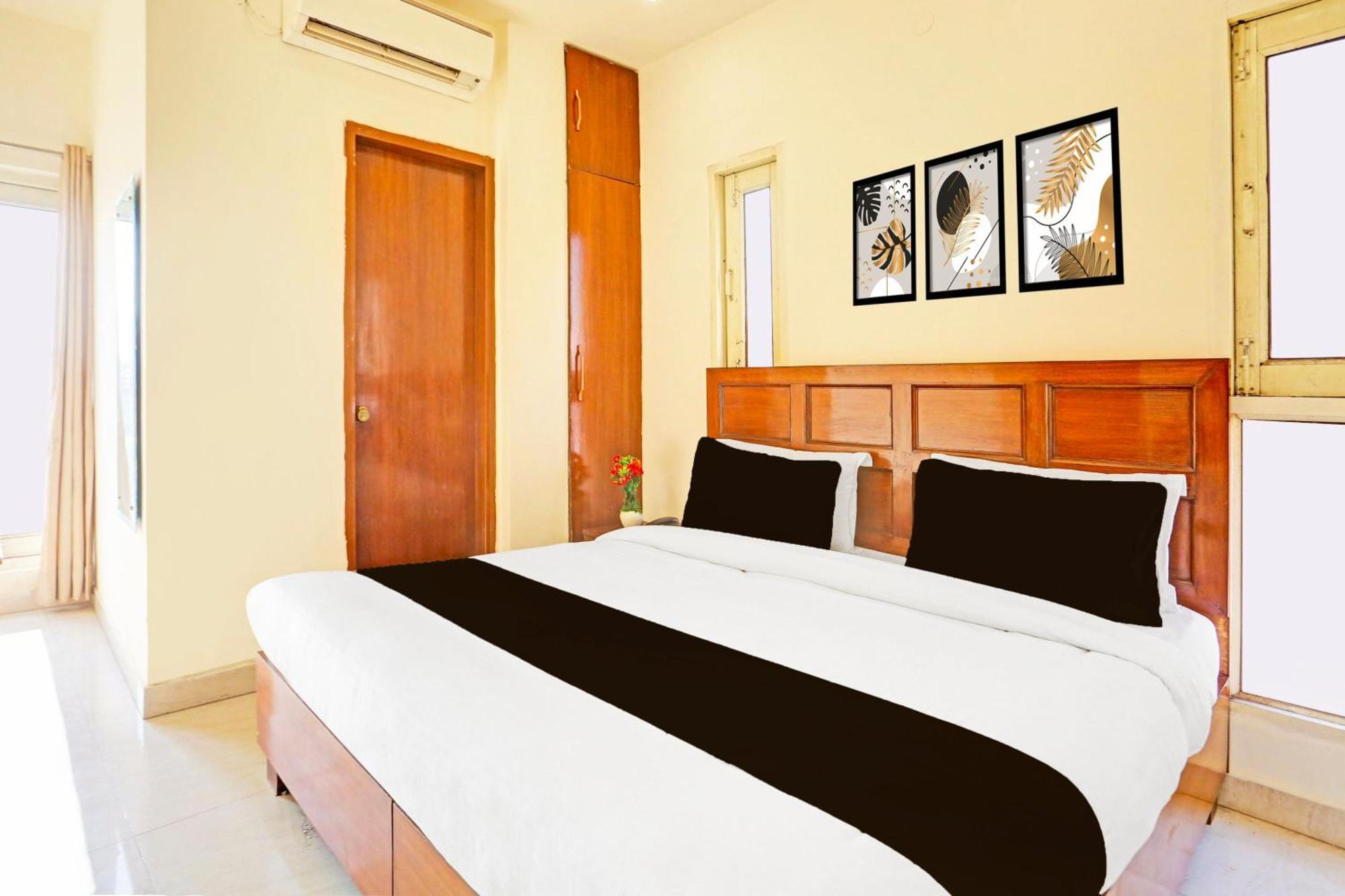 Super Hotel O Sector 45 Formerly Manyavar Chandīgarh Eksteriør billede